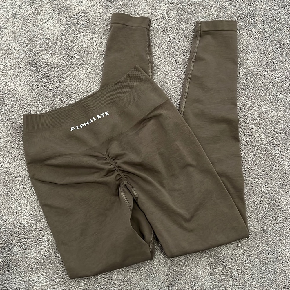 Alphalete amplify leggings
